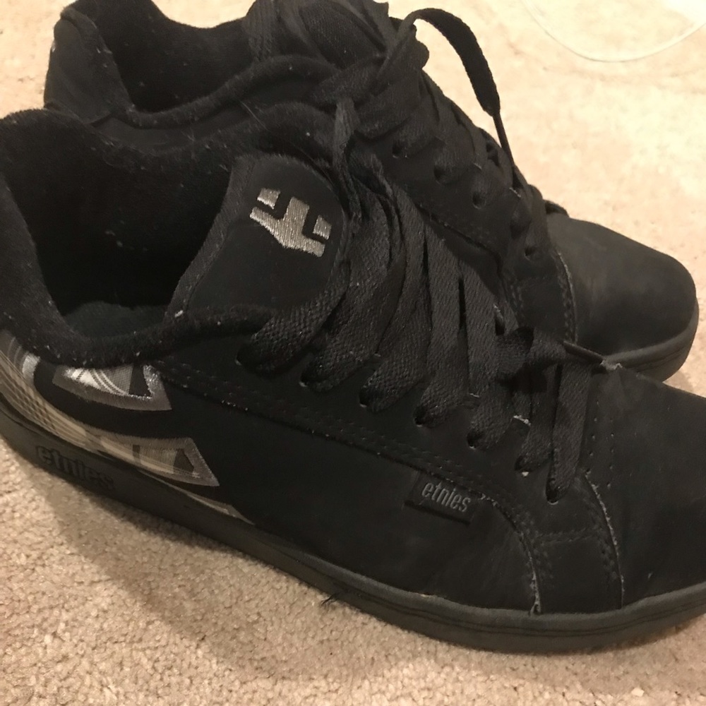 Etnie Men’s Skater Sneakers